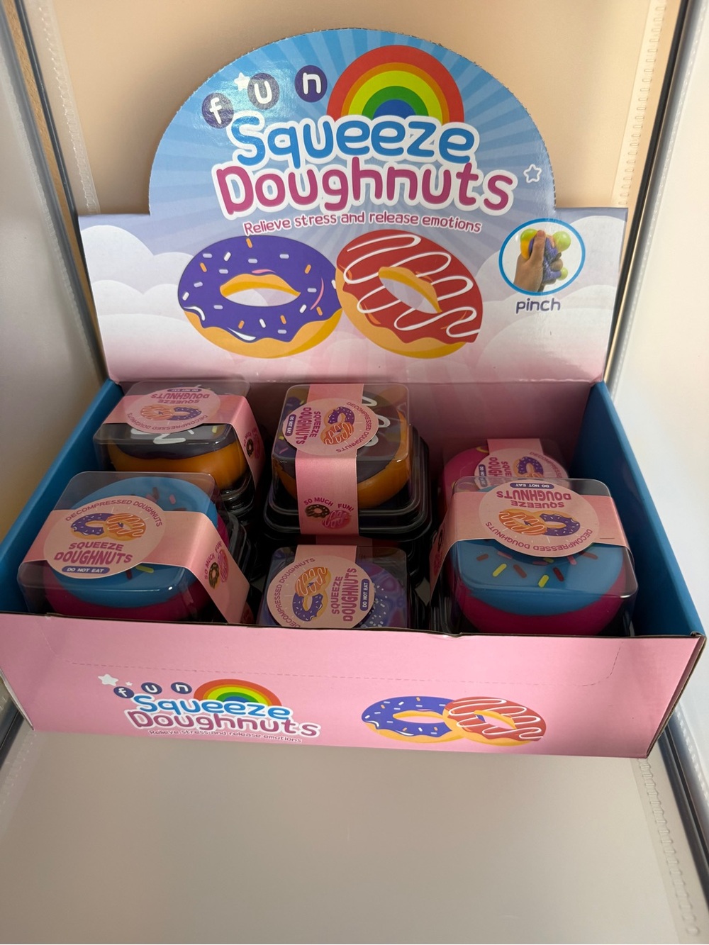 Squeeze Doughnut Squishy – Blue & Pink 🍩💗